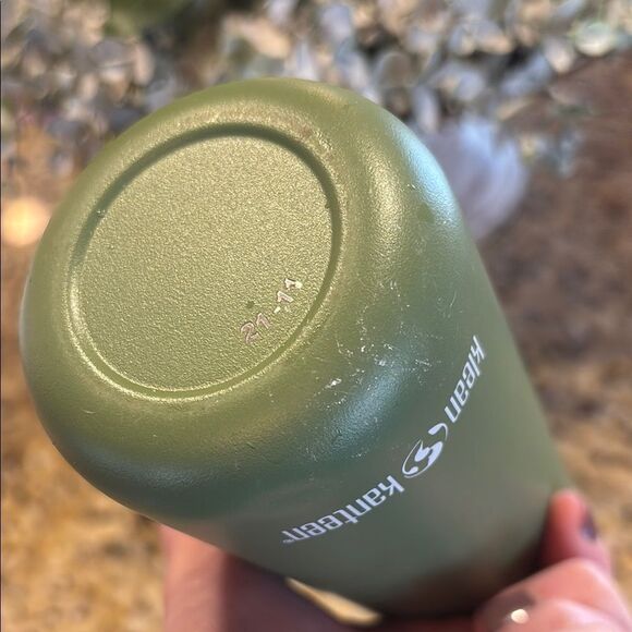 Be KIND PINK to the Planet 🌎 Green Water Bottle with Peace Design ☮️ - Picture 8 of 12